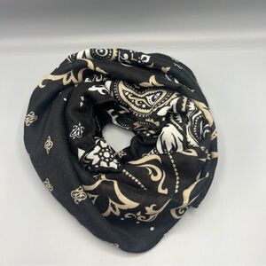 Vera Bradley Large Square Paisley Print Black Gold Scarf